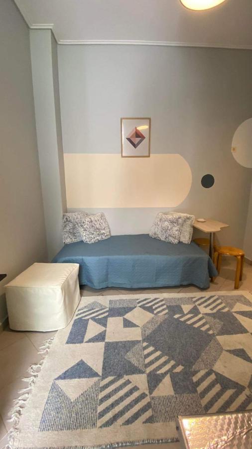 Cozy Minimal Apartment Пирея Екстериор снимка